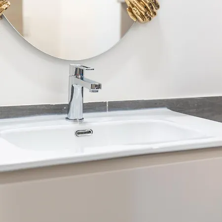 Апартаменты Loving - Super Modern Apartment, 300 M From The Seaside Алассио